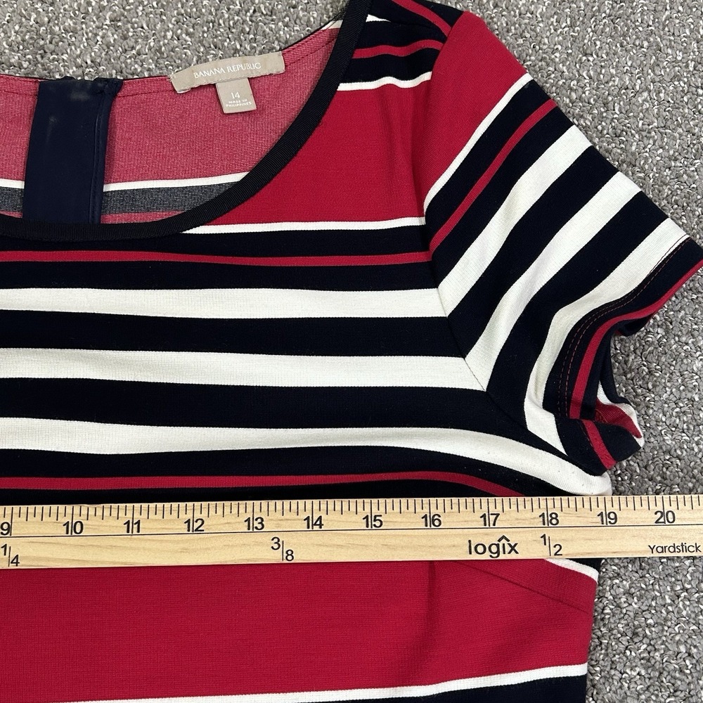 BANANA REPUBLIC Size 14 Striped Knit T-Shirt Sheath Dress - Red Black White - Picture 7 of 11